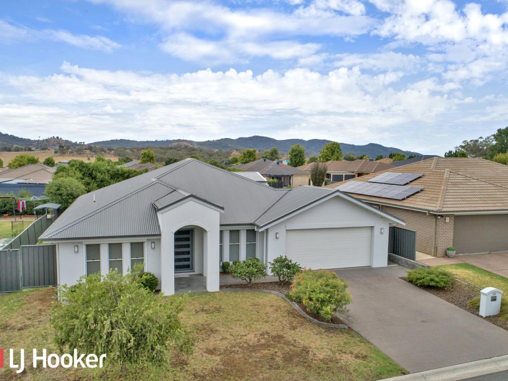 19 Shiraz Rd, North Tamworth, NSW 2340