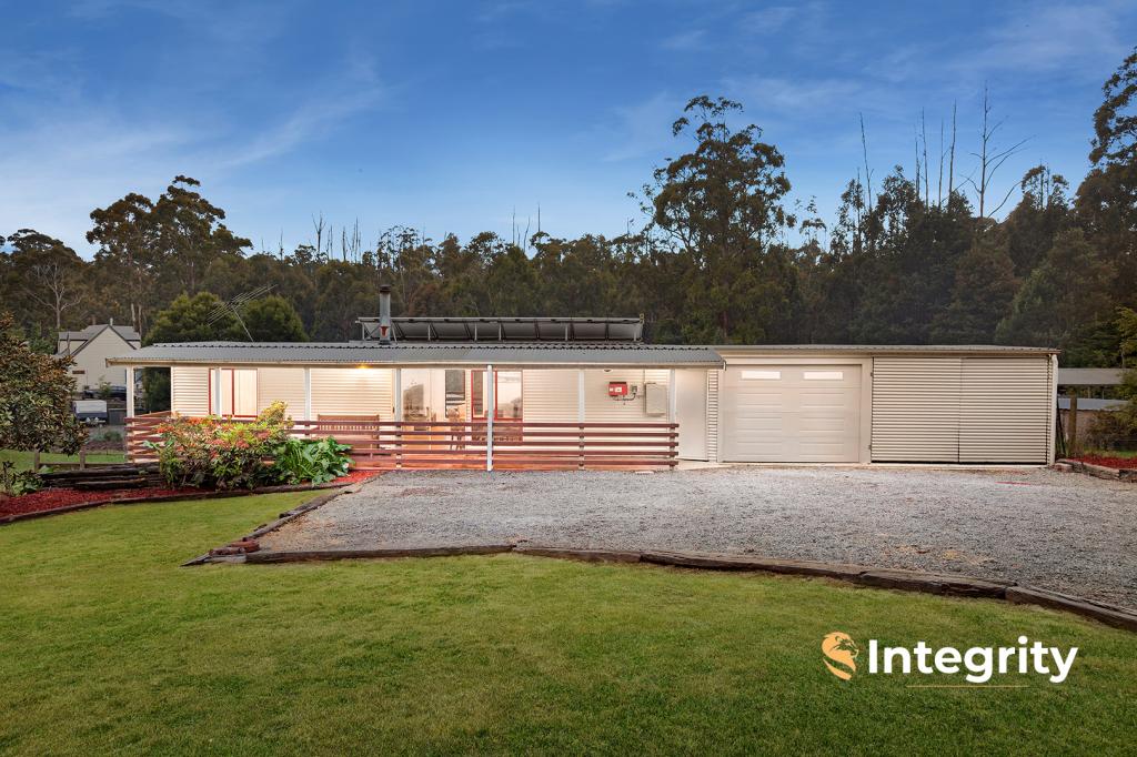 43 Victoria Rd, Kinglake, VIC 3763