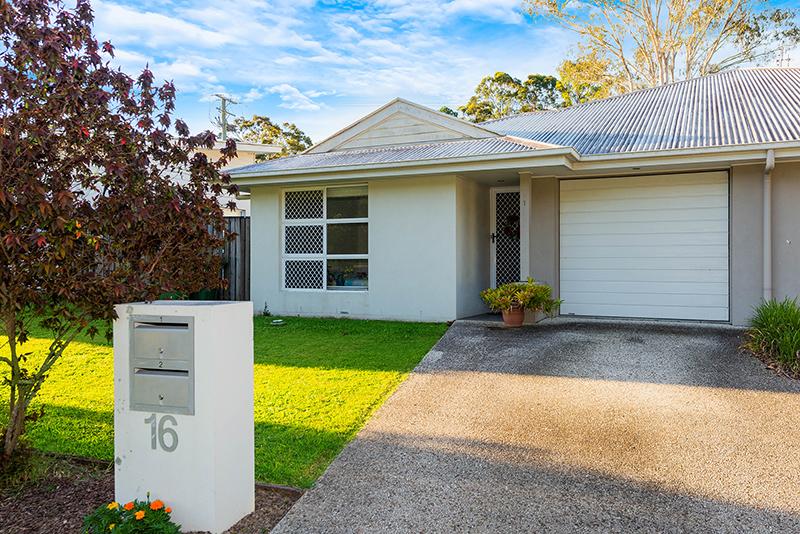 1/16 Tian Cres, Upper Coomera, QLD 4209