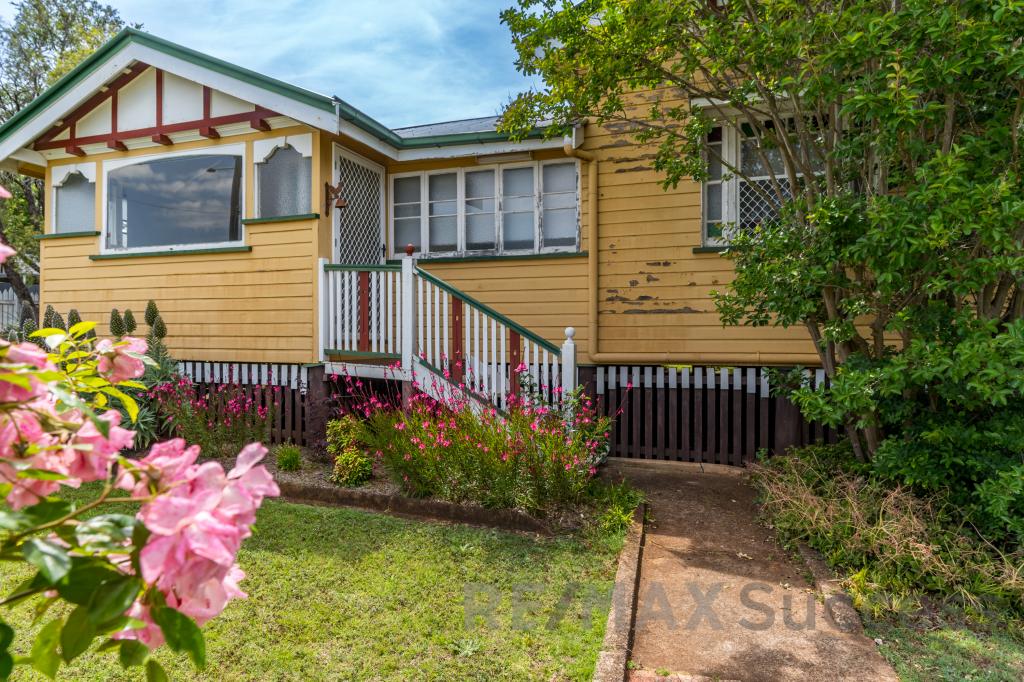 2a Kenilworth St, North Toowoomba, QLD 4350