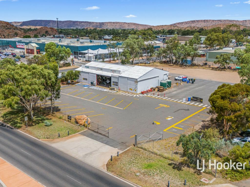 220 Stuart Hwy, Braitling, NT 0870