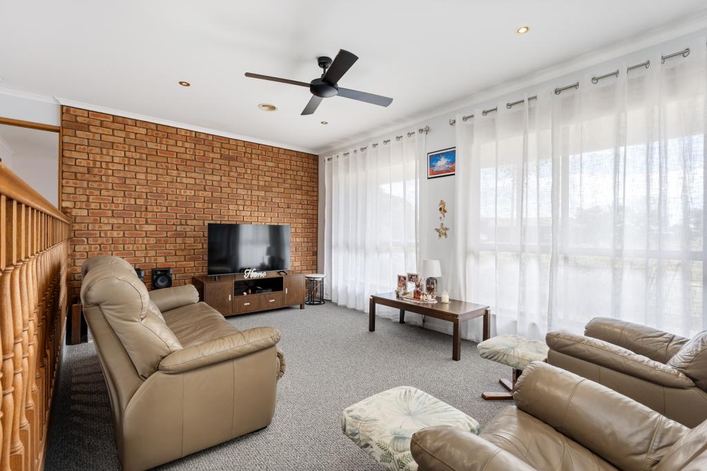 6 Hoy St, Culcairn, NSW 2660