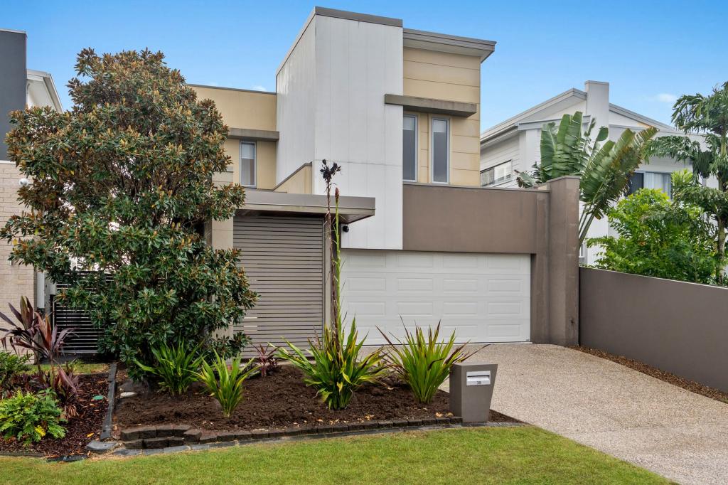 39 North View St, Hope Island, QLD 4212