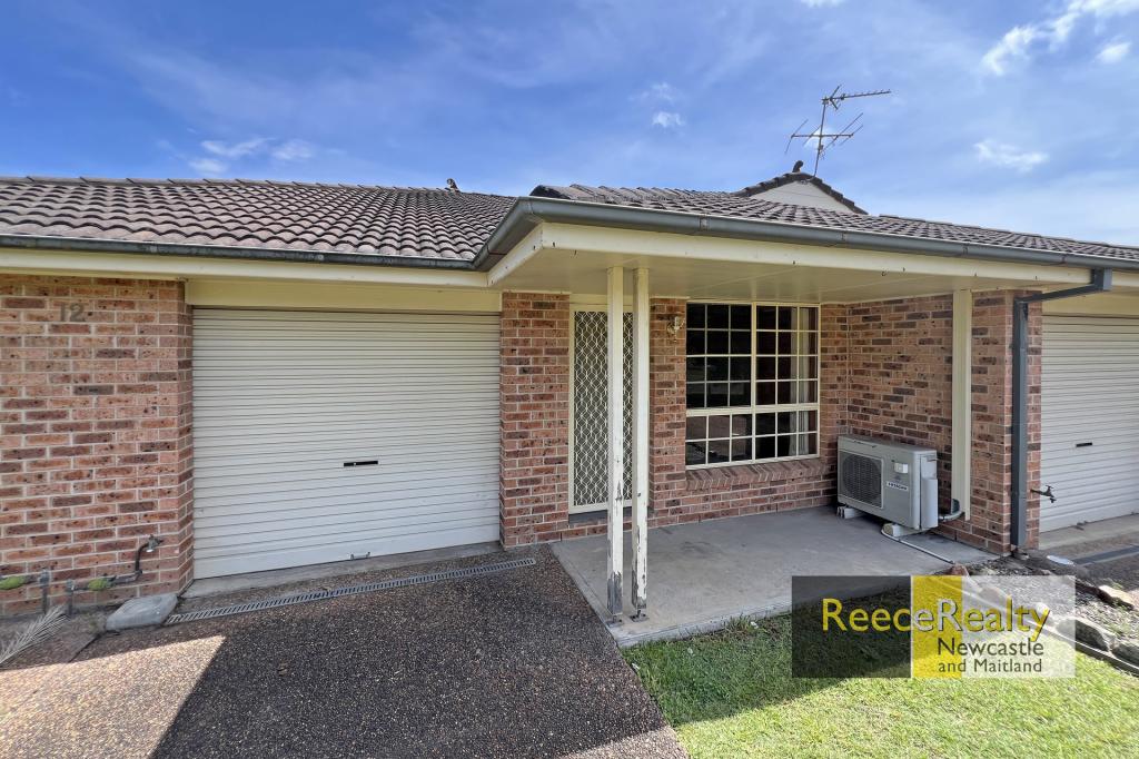 2/12 Monarch Cres, Valentine, NSW 2280