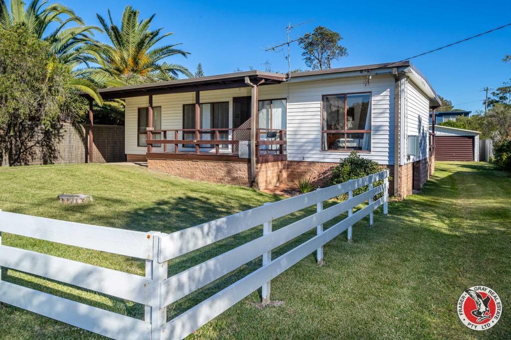 4 Iluka St, Broulee, NSW 2537