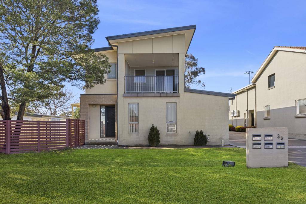 1/32 Lorn Rd, Crestwood, NSW 2620