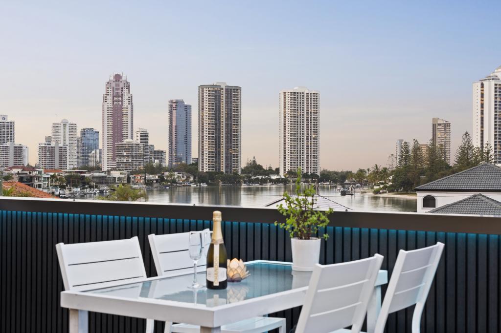 10/88 Stanhill Dr, Surfers Paradise, QLD 4217
