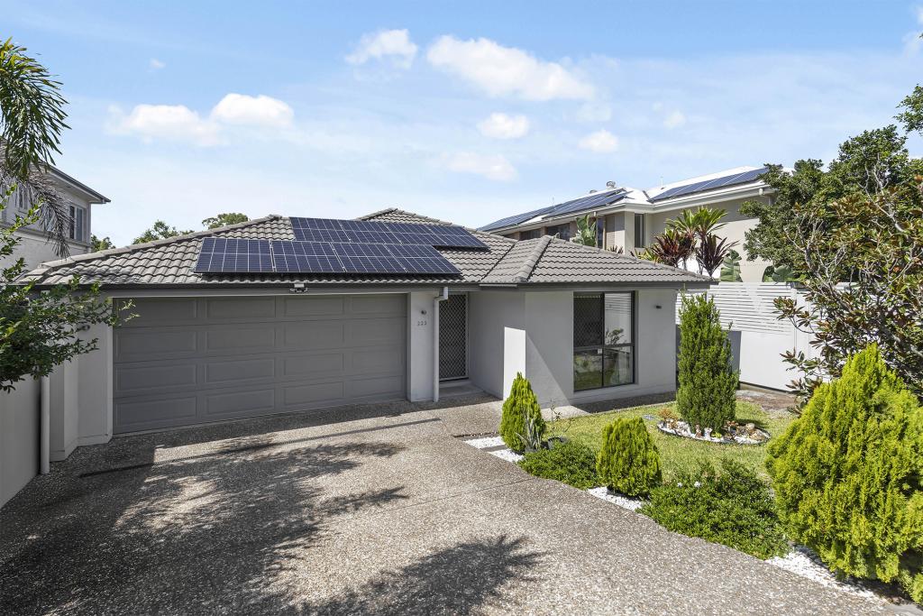 223 Ridley Rd, Bridgeman Downs, QLD 4035