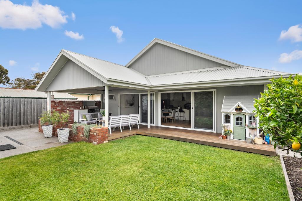21 Hayman Ave, Seaford, VIC 3198
