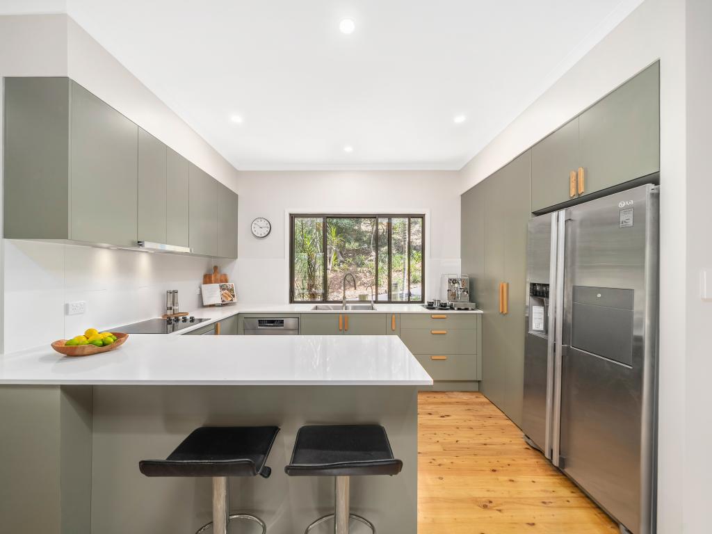 44-46 Lascelle Ct, Eatons Hill, QLD 4037