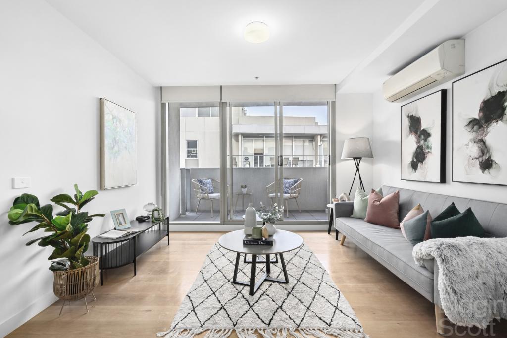 517/70 Nott St, Port Melbourne, VIC 3207