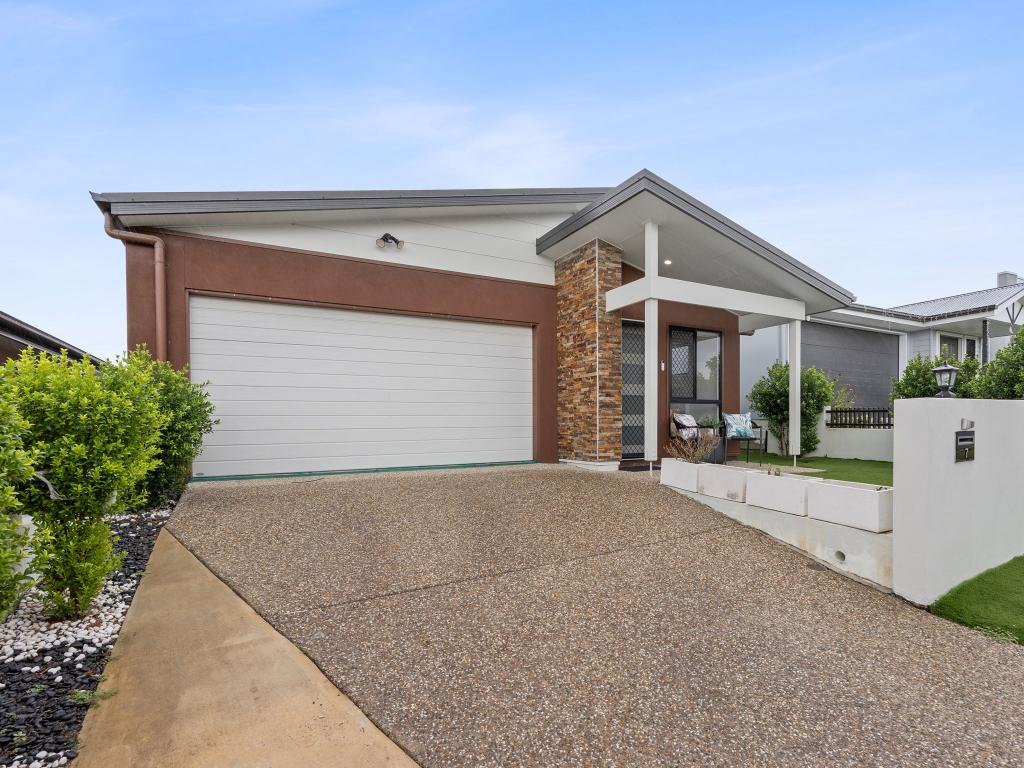 7 Leafcutter Cct, Ripley, QLD 4306