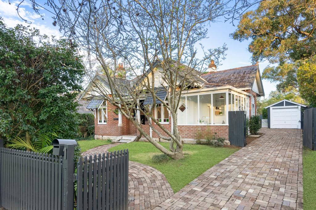 1 Duntroon Ave, Roseville, NSW 2069