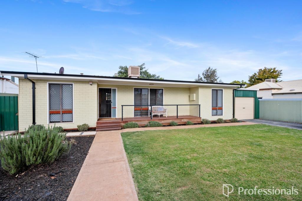 25 Balfour St, South Kalgoorlie, WA 6430