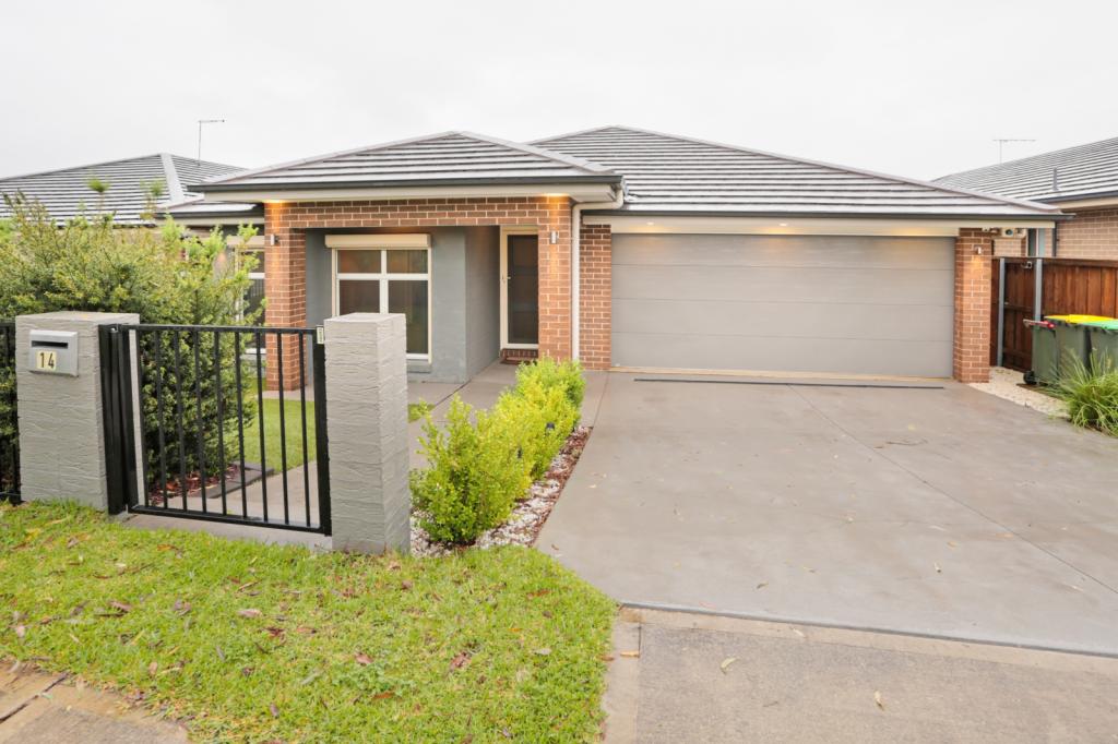 14 Wheatley Dr, Airds, NSW 2560