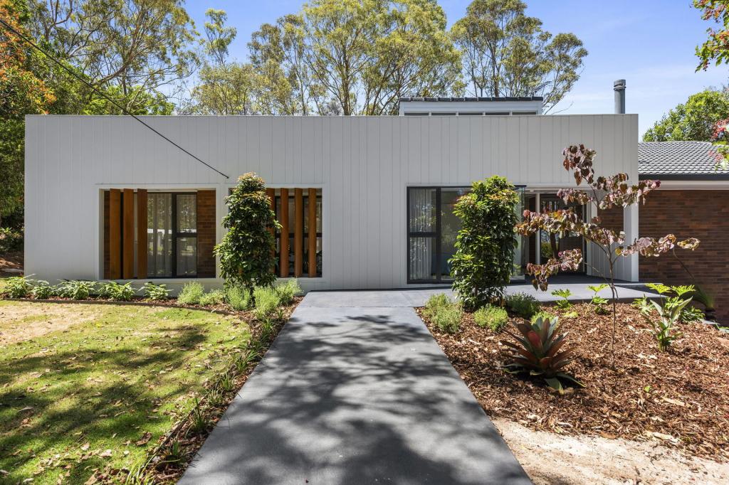 11 Dorge St, Middle Ridge, QLD 4350