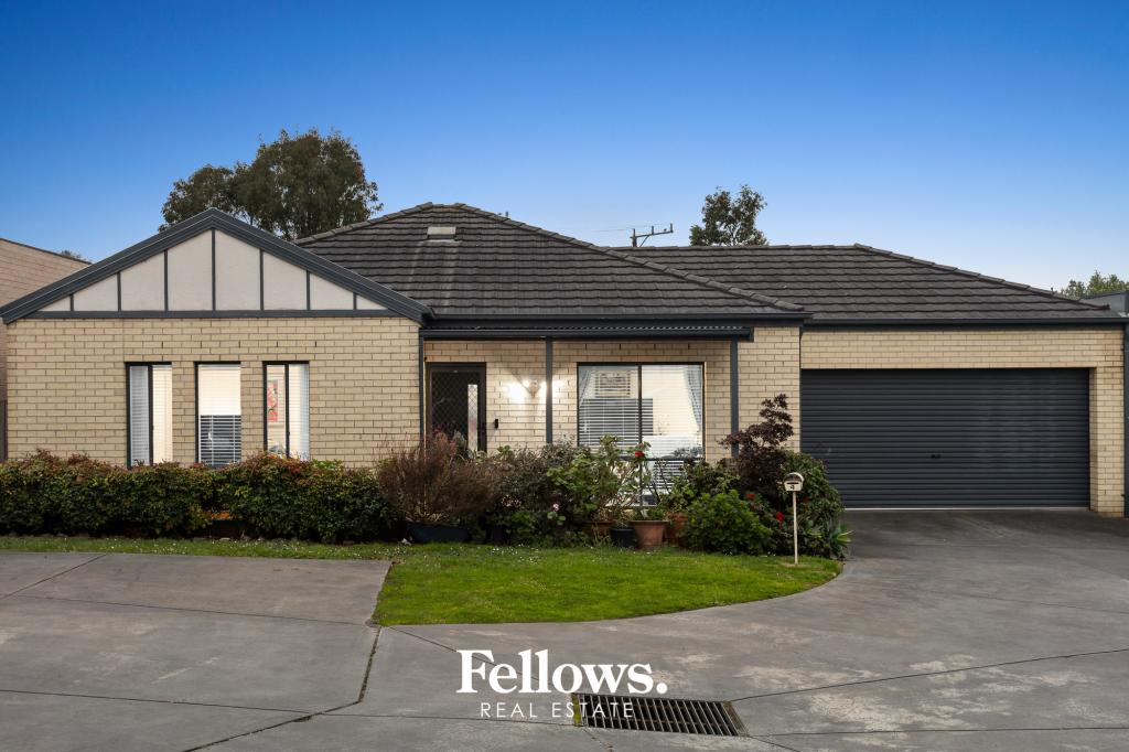4/120 AHERN RD, PAKENHAM, VIC 3810