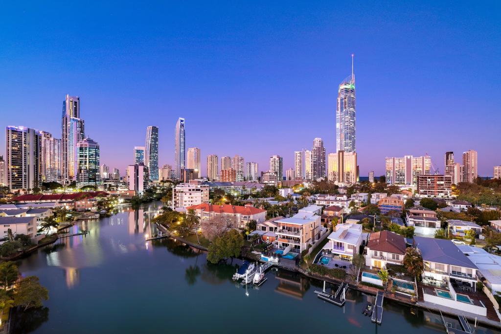 702/7 Mallana St, Surfers Paradise, QLD 4217