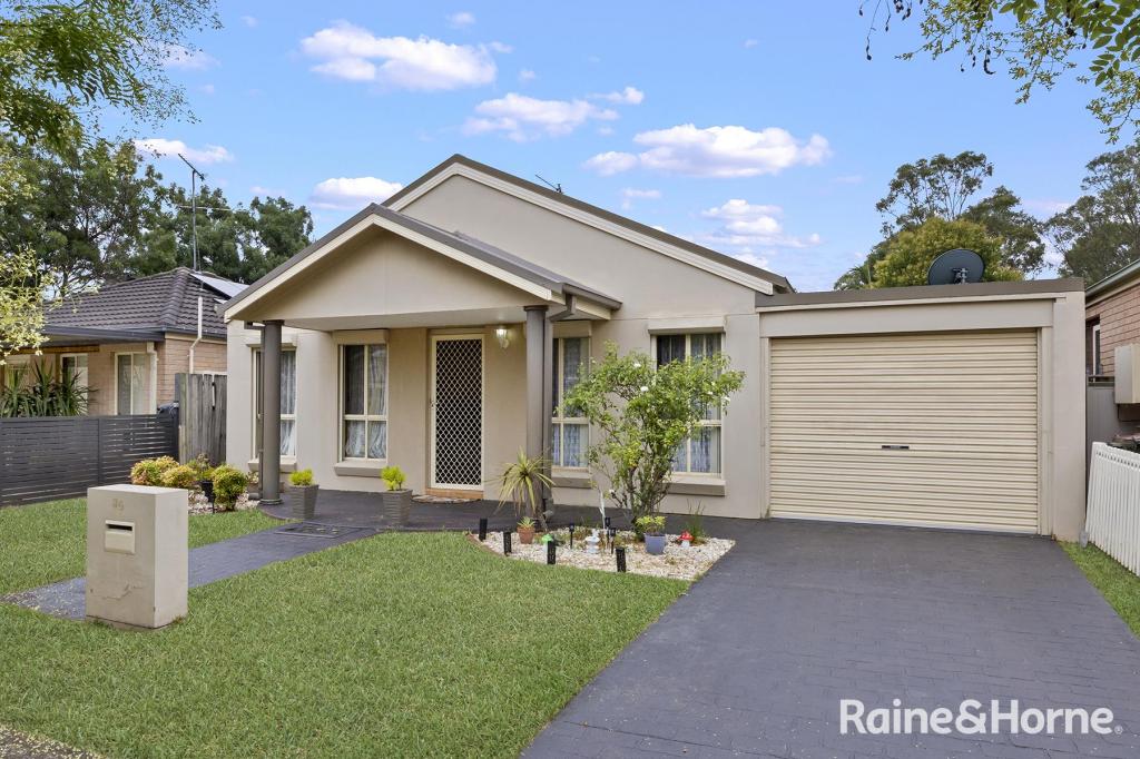 35 Lakeside St, Currans Hill, NSW 2567