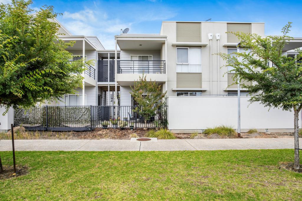 21 Yerlo Dr, Largs North, SA 5016