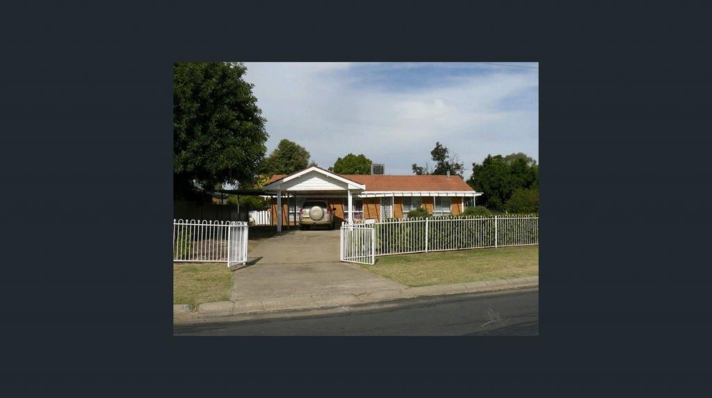 12 Helensvale Ave, Moree, NSW 2400