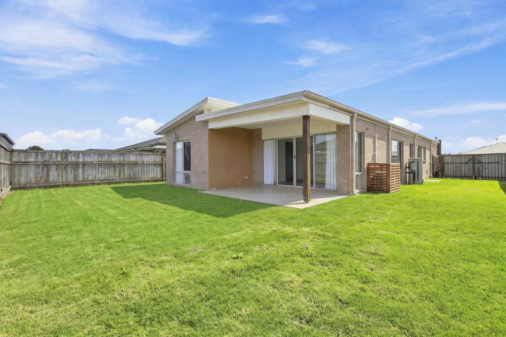 7 Feltham Cct, Burpengary East, QLD 4505