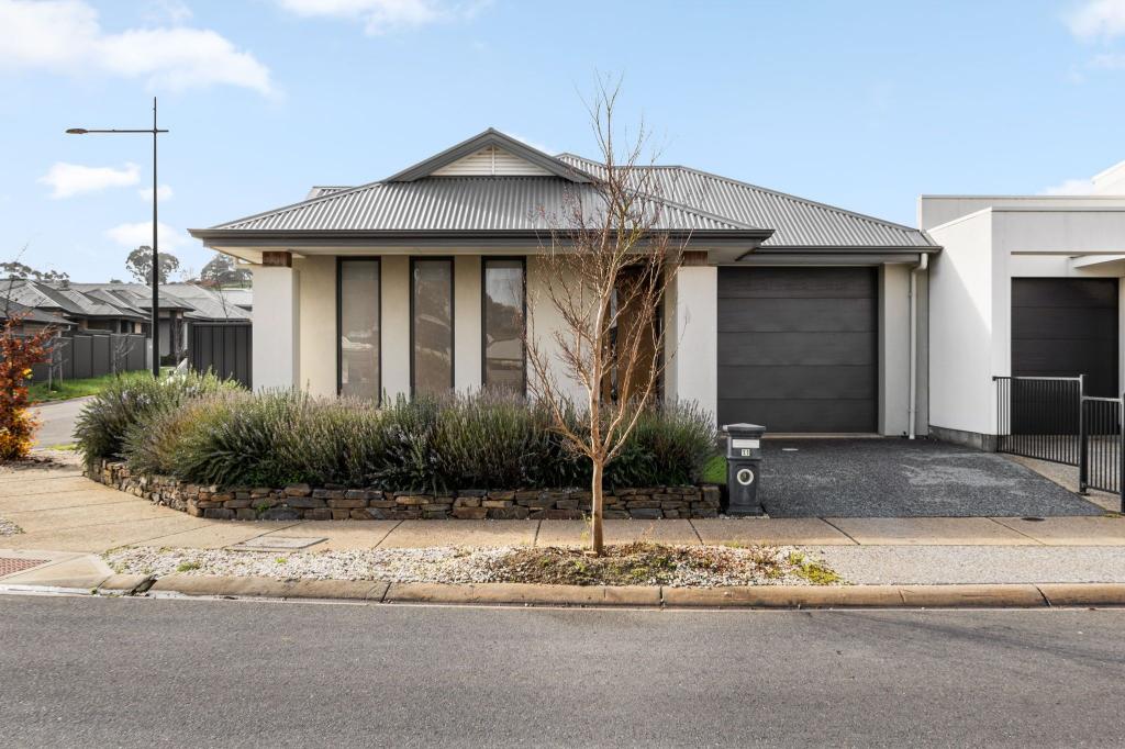 11 Parkindula Dr, Mount Barker, SA 5251