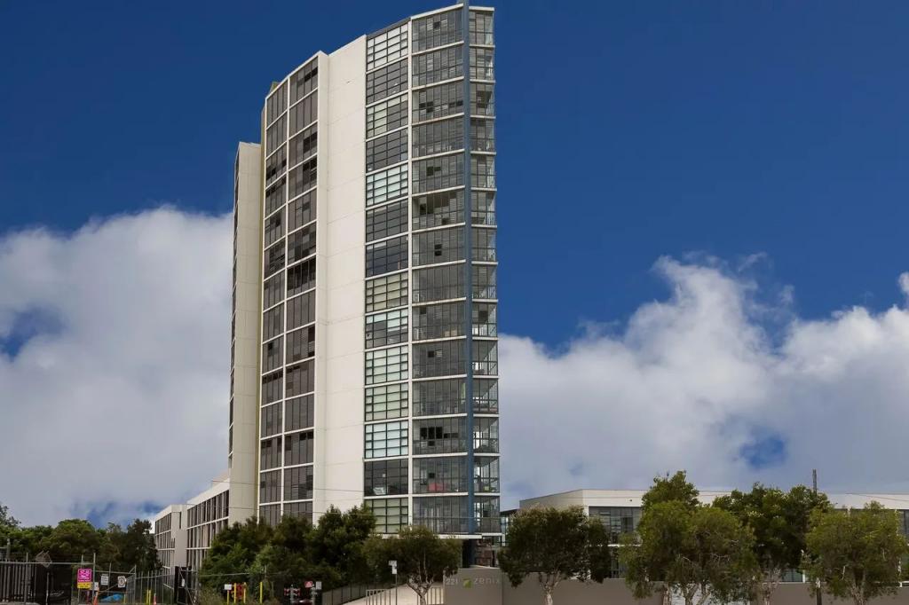 437/221 SYDNEY PARK RD, ERSKINEVILLE, NSW 2043