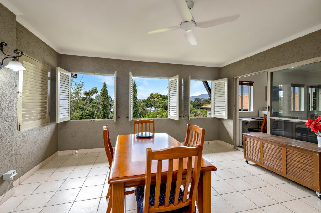 1224/2-10 Greenslopes St, Cairns North, QLD 4870