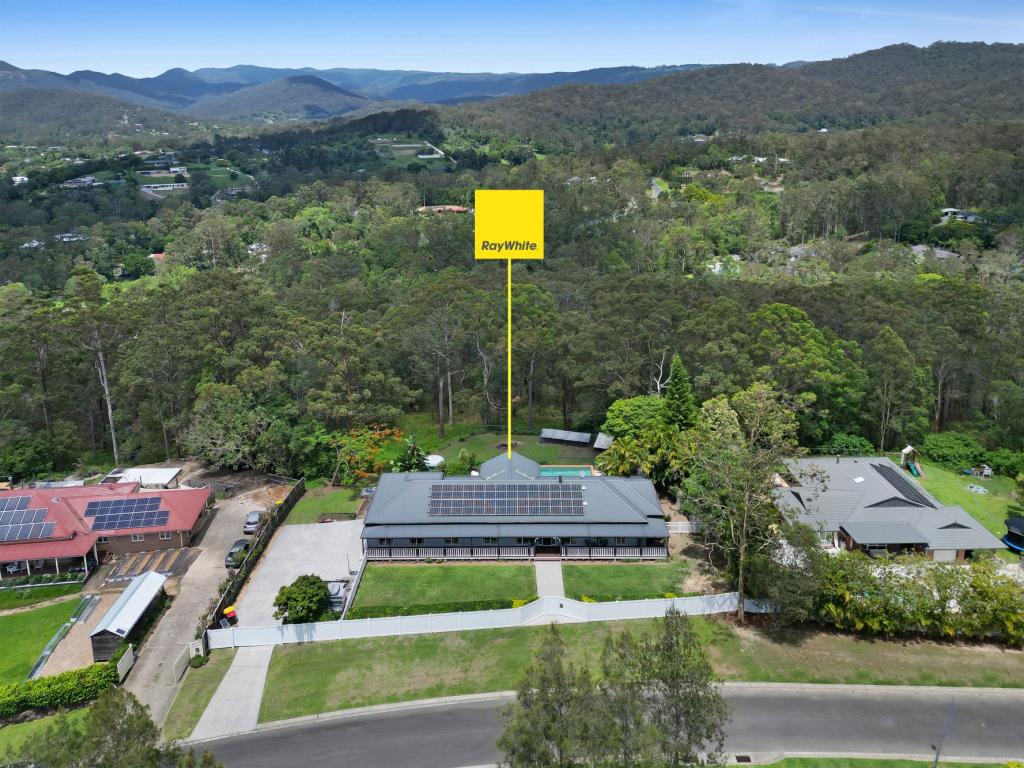 28 Sehmish Ct, Bonogin, QLD 4213