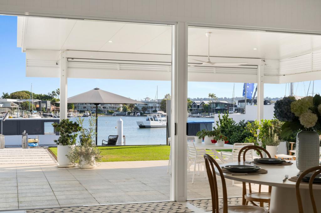 9 Carwoola Cres, Mooloolaba, QLD 4557