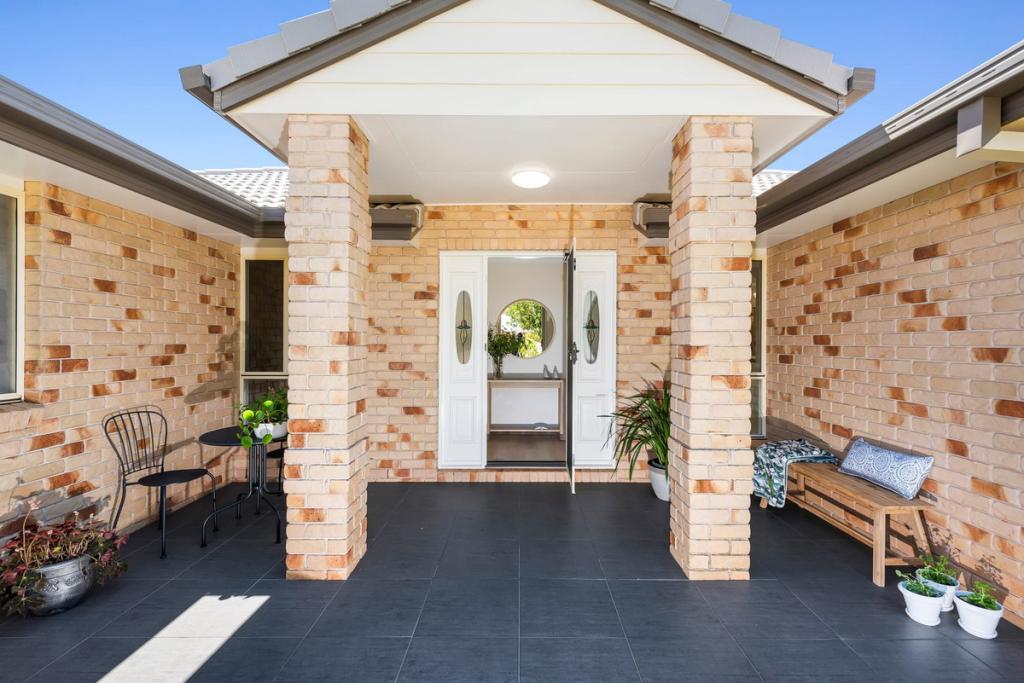 6 PENDLEBURY CT, HIGHFIELDS, QLD 4352