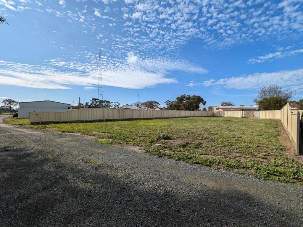 LOT 3/62 SCORESBY ST, KERANG, VIC 3579