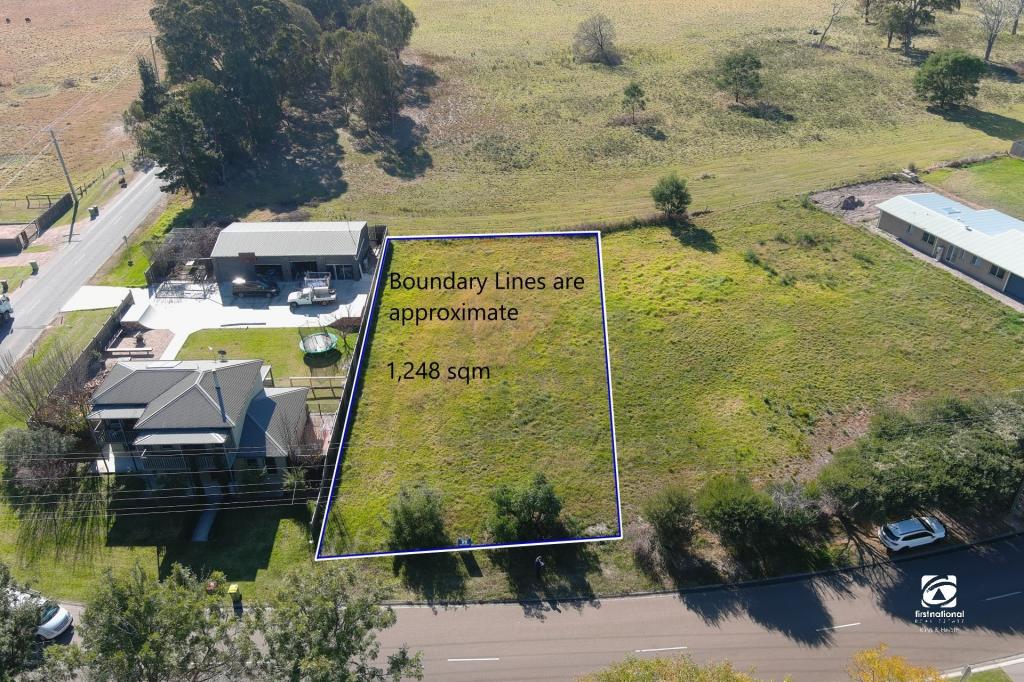 200 Newlands Dr, Paynesville, VIC 3880