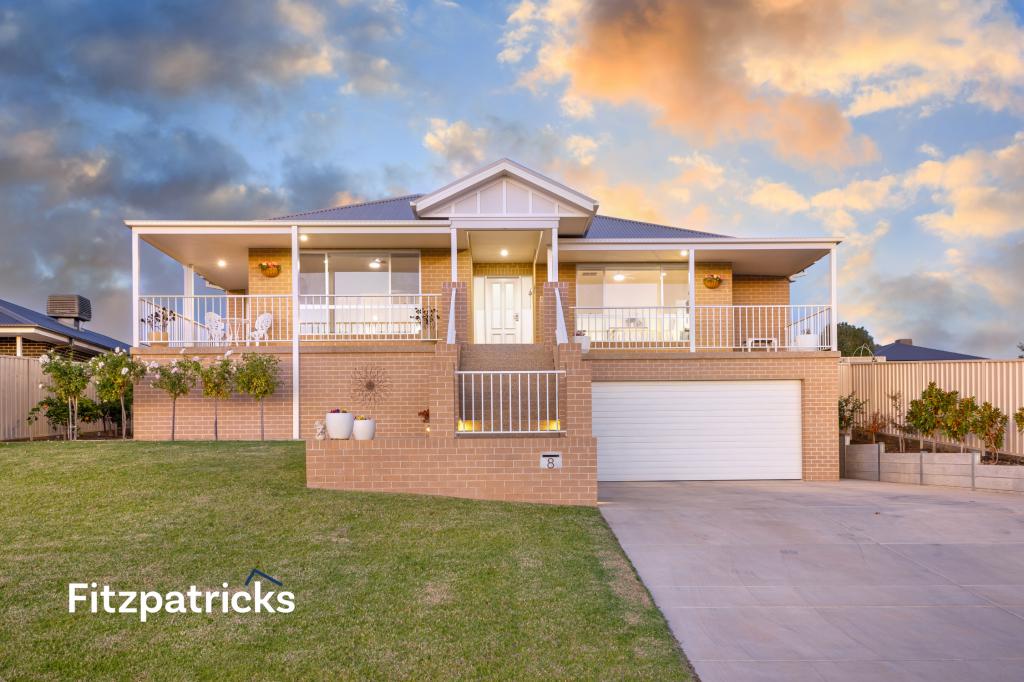 8 Lallal Pl, Gobbagombalin, NSW 2650