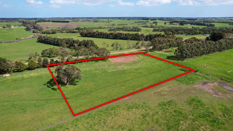 23 Ridge Rd, Garvoc, VIC 3265
