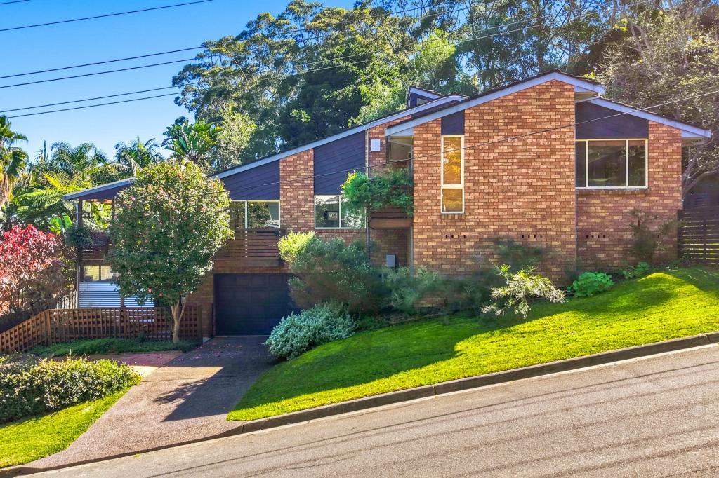 22 Cabbage Tree Ave, Avoca Beach, NSW 2251