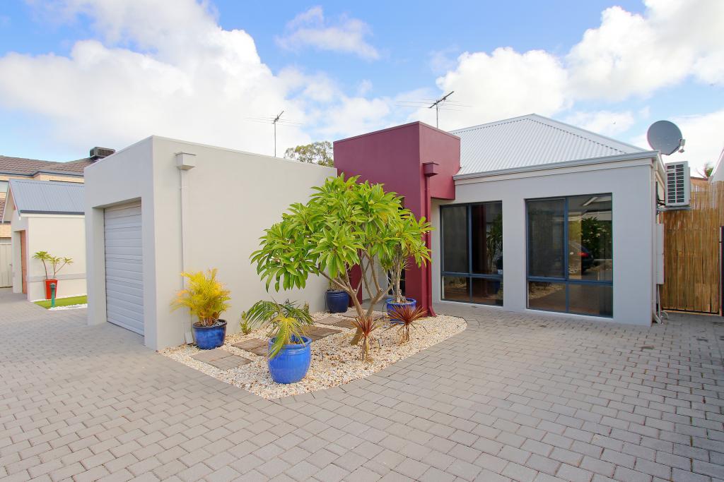 9/15 CREERY ST, DUDLEY PARK, WA 6210