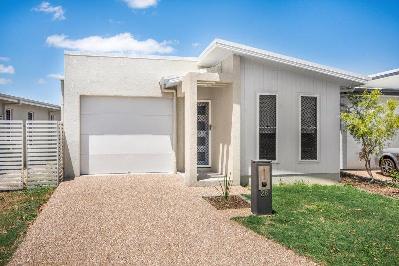 28 Gambia Dr, Rasmussen, QLD 4815