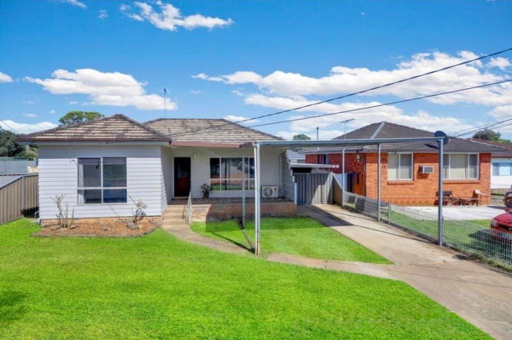 3 Burford St, Colyton, NSW 2760