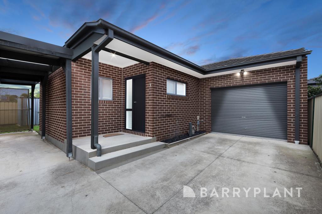 2/11 Michael Ave, St Albans, VIC 3021