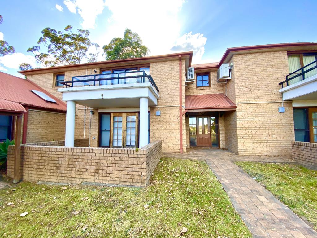 2/22 Hawthorn Ave, Nowra, NSW 2541