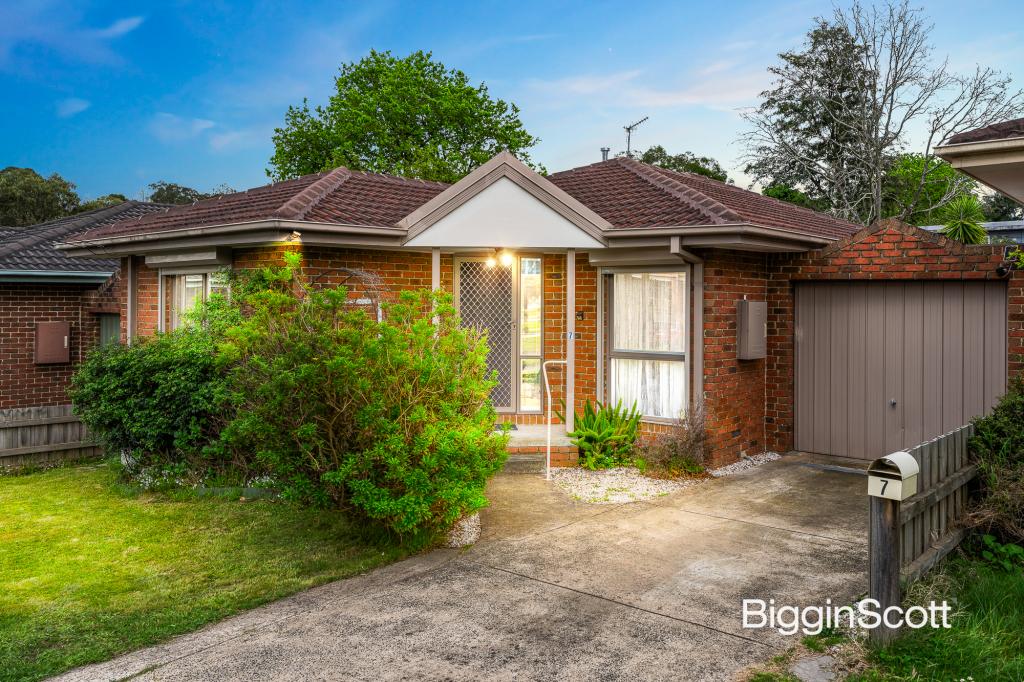 7 Spring St, Ferntree Gully, VIC 3156