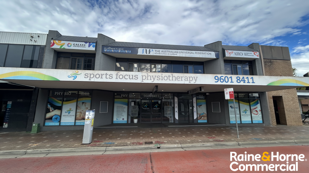 110 MOORE ST, LIVERPOOL, NSW 2170