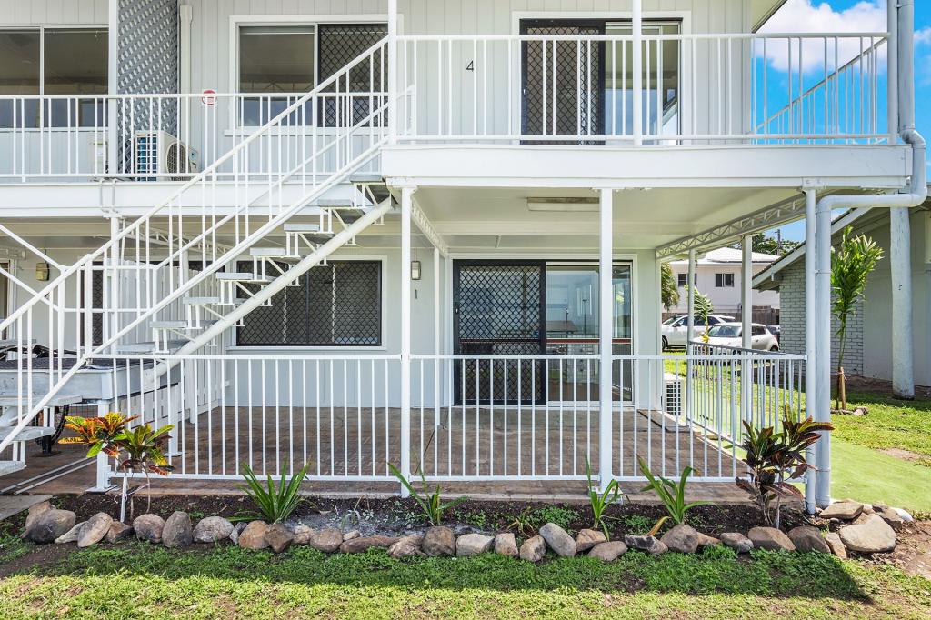 1/40 Coral Esp, Cannonvale, QLD 4802