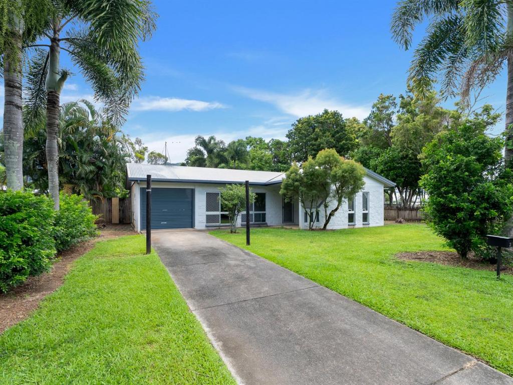 2 Resolution Dr, Bentley Park, QLD 4869