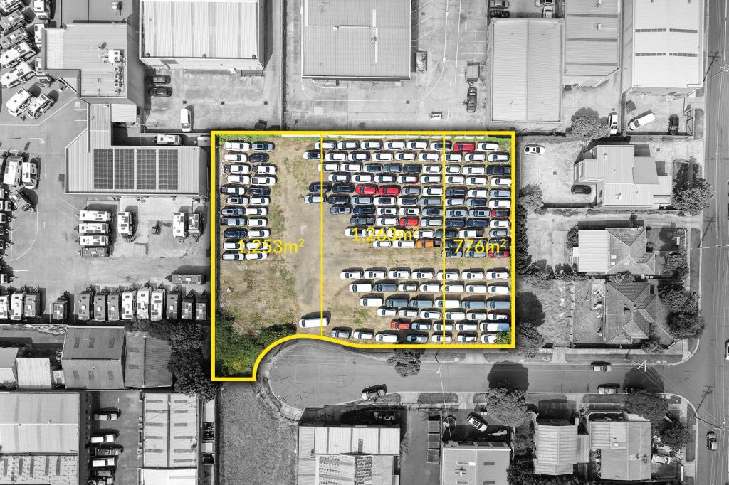 4, 4a & 5 Douglas Gr, Frankston, VIC 3199