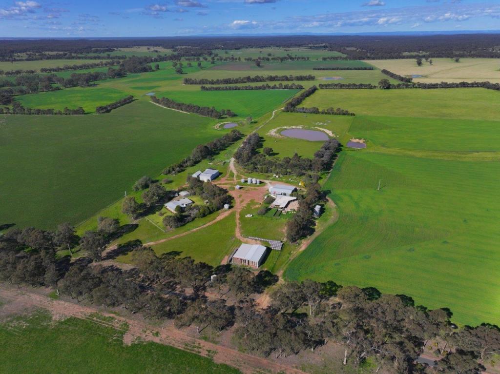 147 Heathcote-Moora Rd, Moora, VIC 3612