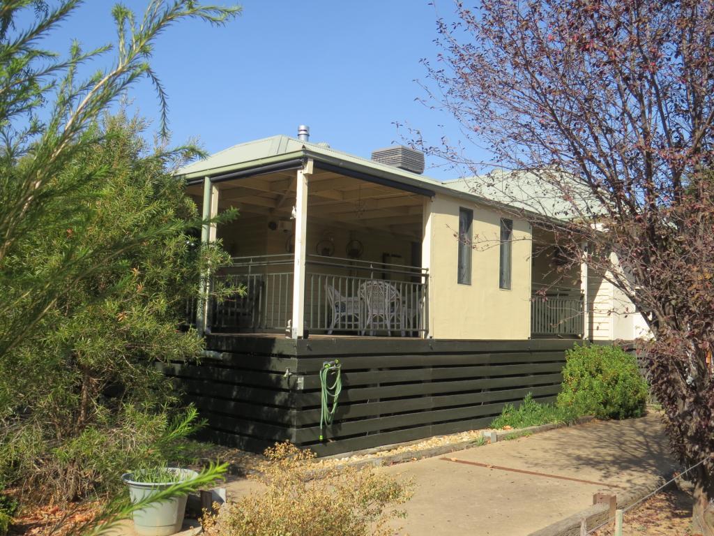 5-7 Chauncey St, Heathcote, VIC 3523