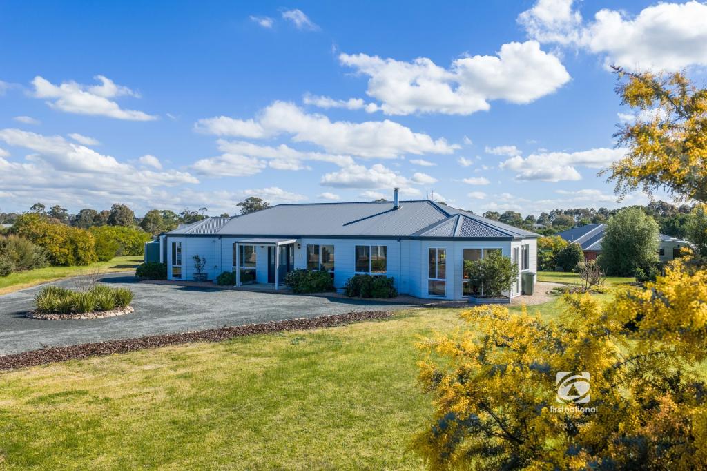 19 Corins Cres, Newlands Arm, VIC 3875